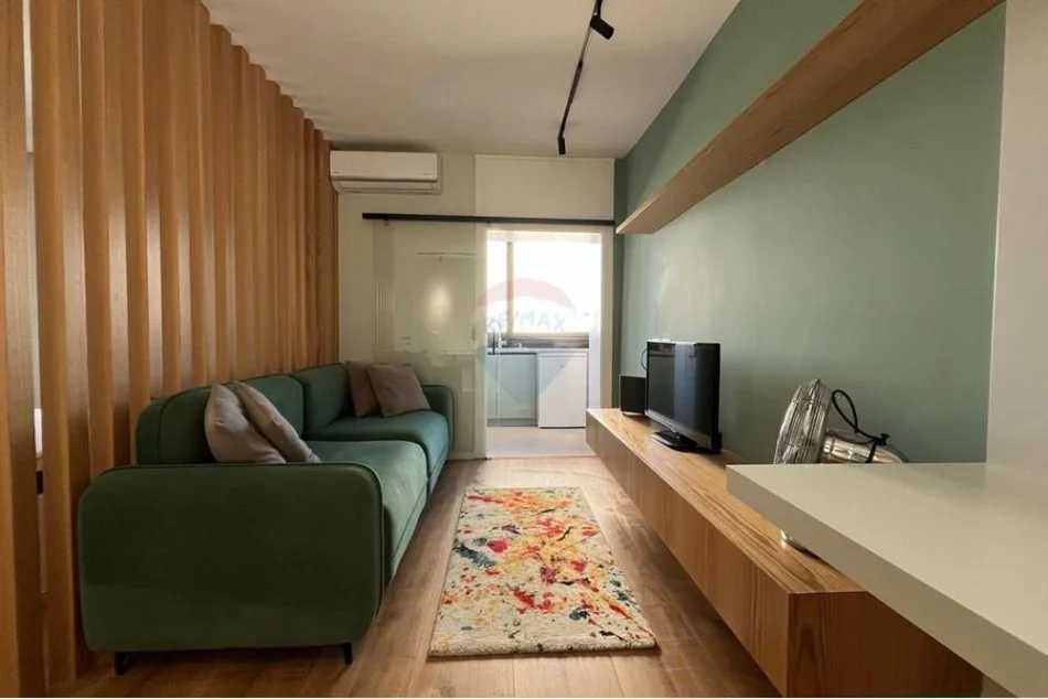 Tirane, jepet me qera apartament 1+1 Kati 4, 55 m² 570 € 