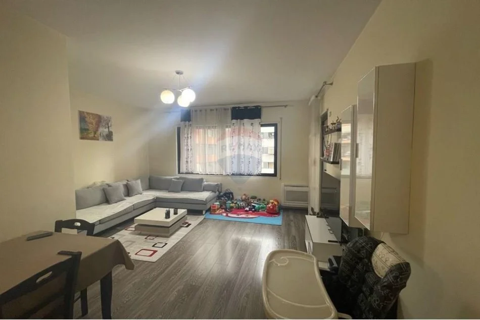 Tirane, shitet apartament 2+1+Ballkon Kati 4, 108 m² 150.000 € (teodeor keko)