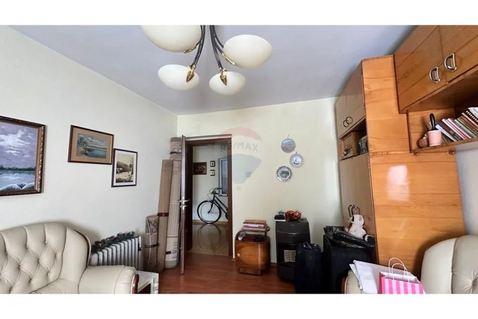 Tirane, shitet apartament 2+1 Kati 4, 82 m² 150.000 € (21 Dhjetori, Shqipëri)