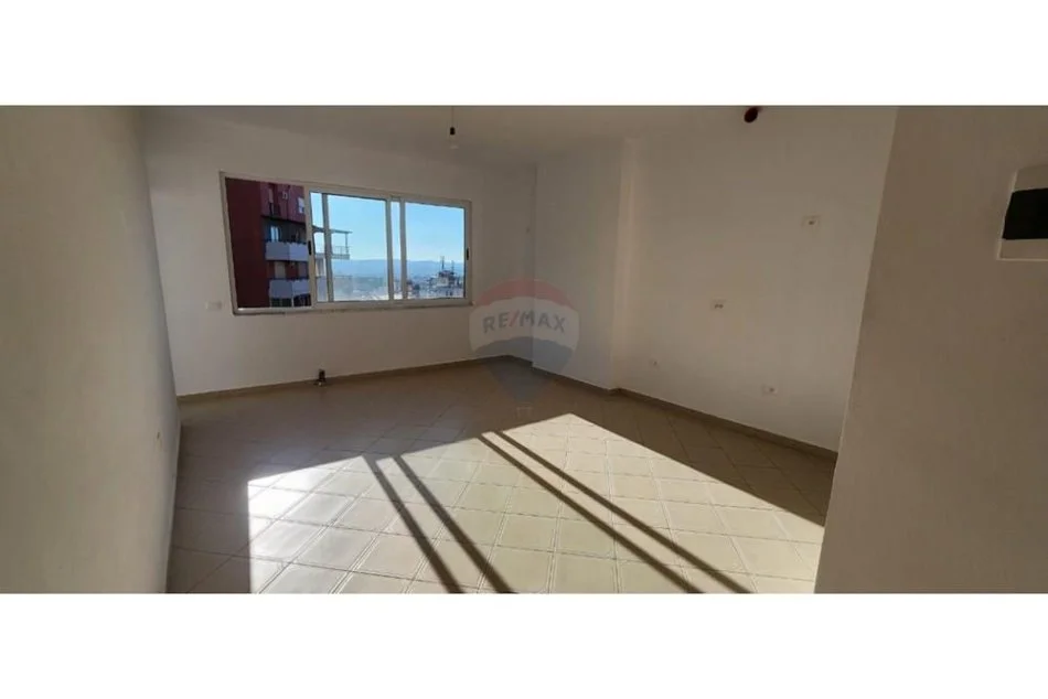 Tirane, shitet apartament 1+1 , 59 m² 78.000 € (Fresk)