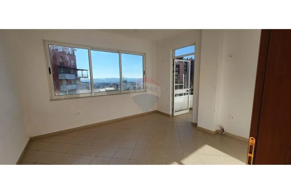 Tirane, shitet apartament 1+1 , 64 m² 85.000 € (Fresk)