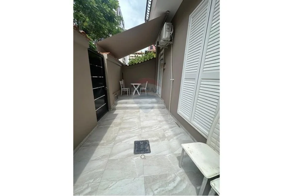 Tirane, jepet me qera Vile 2+1 Kati 2, 80 m² 1.000 € (qemal stafa)