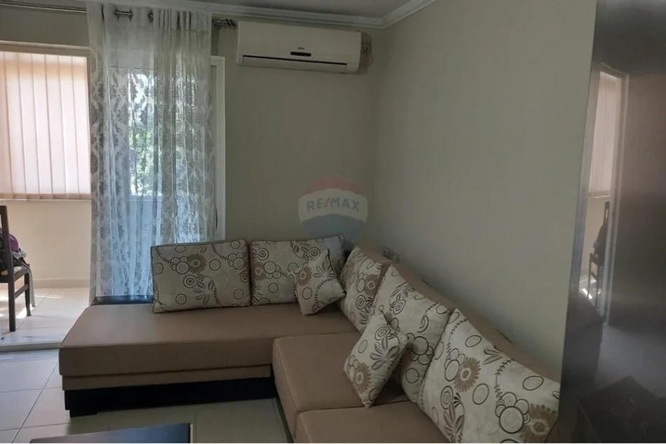 Tirane, jepet me qera apartament 2+1 Kati 3, 73 m² 500 € (rruga irfan tomini)