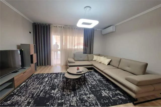 Tirane, jepet me qera apartament 2+1+A+BLK Kati 7, 129 m² 650 Euro (Don Bosko)