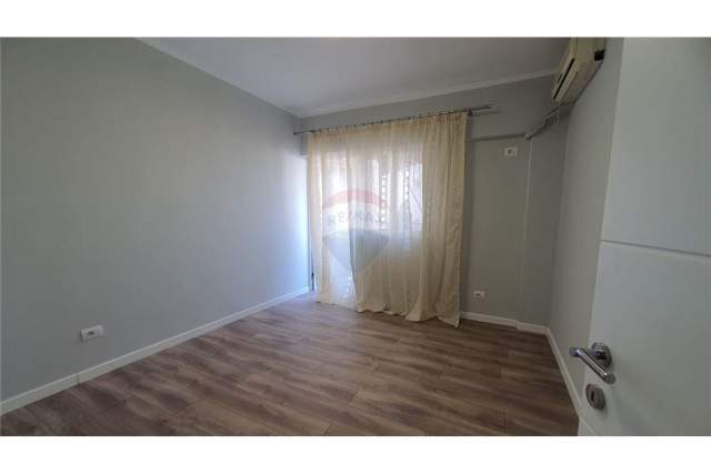 Tirane, shitet apartament 2+1+A+BLK Kati 8, 92 m² 146.000 Euro (Rr.Medar Shtylla)