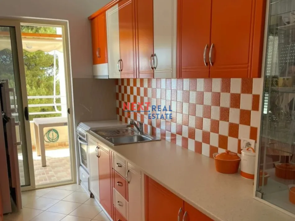 Vlore, shitet apartament 1+1+Aneks+Ballkon , 60 m² 106.000 € (SARANDE)