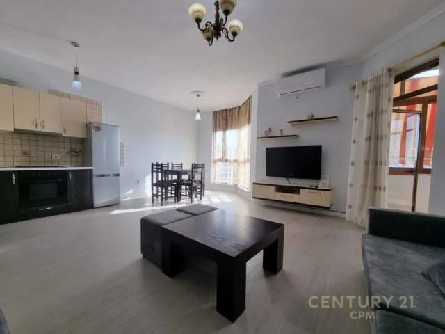 Tirane, jepet me qera apartament 2+1+BLK Kati 6, 117 m² 450 Euro (RR E KAVAJES)