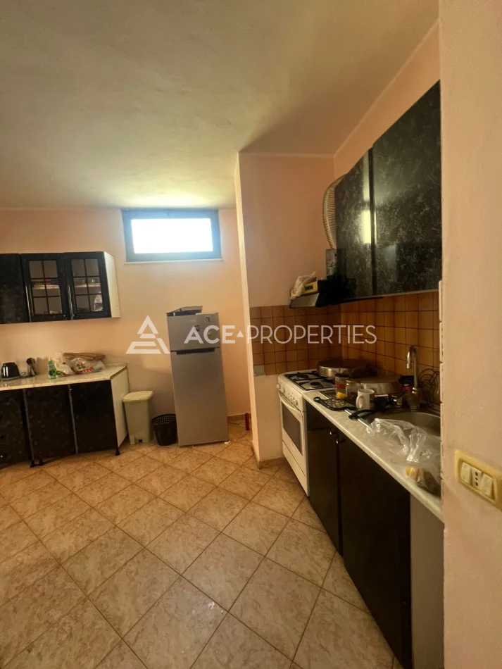 Durres, jepet me qera apartament 1+1+Ballkon Kati 3, 75 m² 300 € 