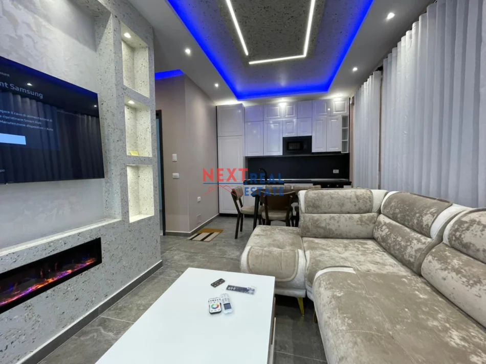 Vlore, jepet me qera apartament 1+1+Ballkon , 500 € (UJE IU FTOHTE)