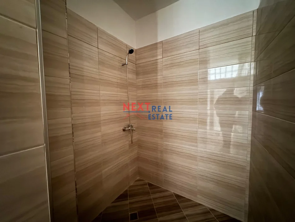 Vlore, shitet apartament 2+1+Ballkon , 95 m² 95.000 € (PORCELANOSA)