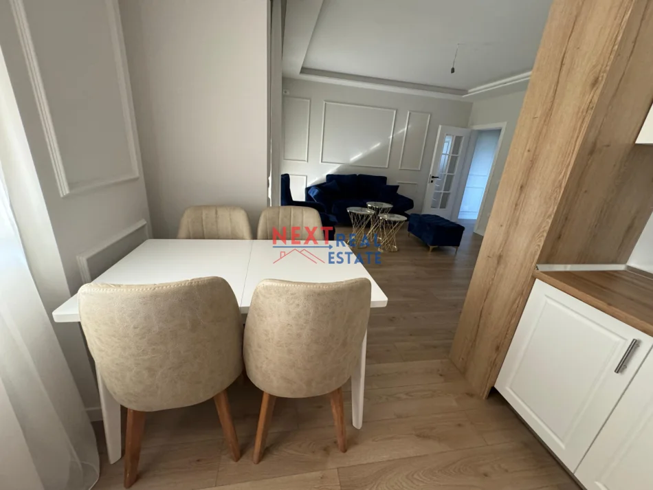 REZERVO PRONEN VETEM ME 500€! Vlore, shitet apartament 2+1+Ballkon Kati 2, 100 m² 280.000 € (UJE I FTOHTE)