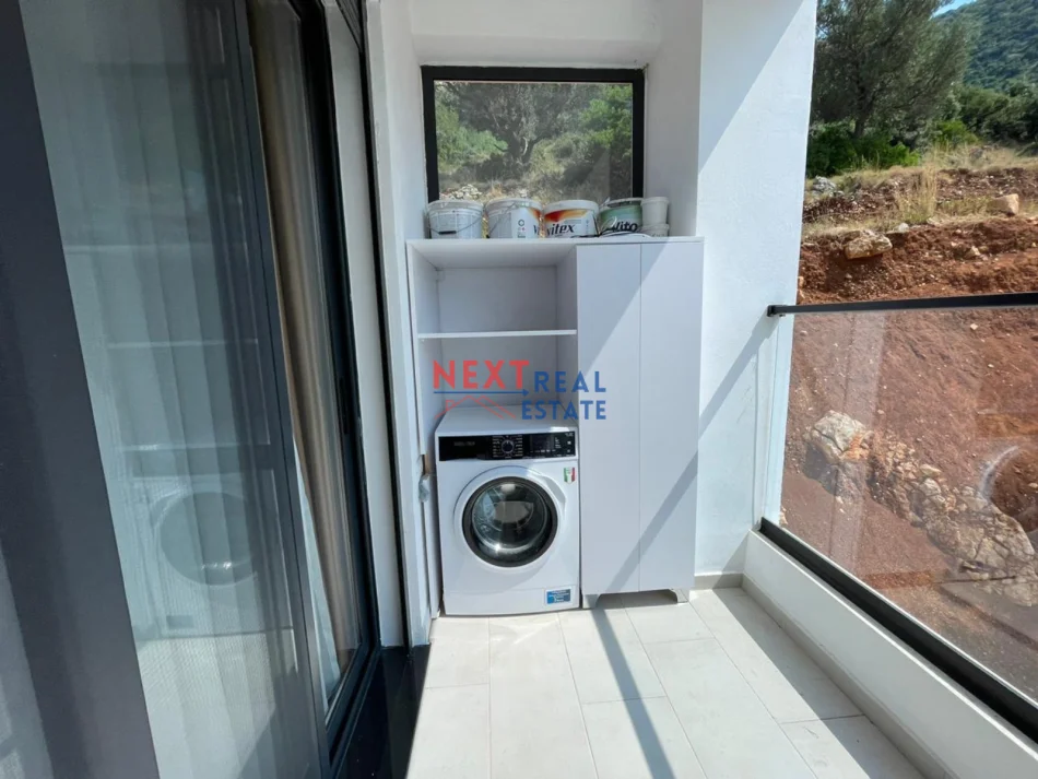 Vlore, jepet me qera apartament 1+1+Ballkon , 500 € (UJE IU FTOHTE)