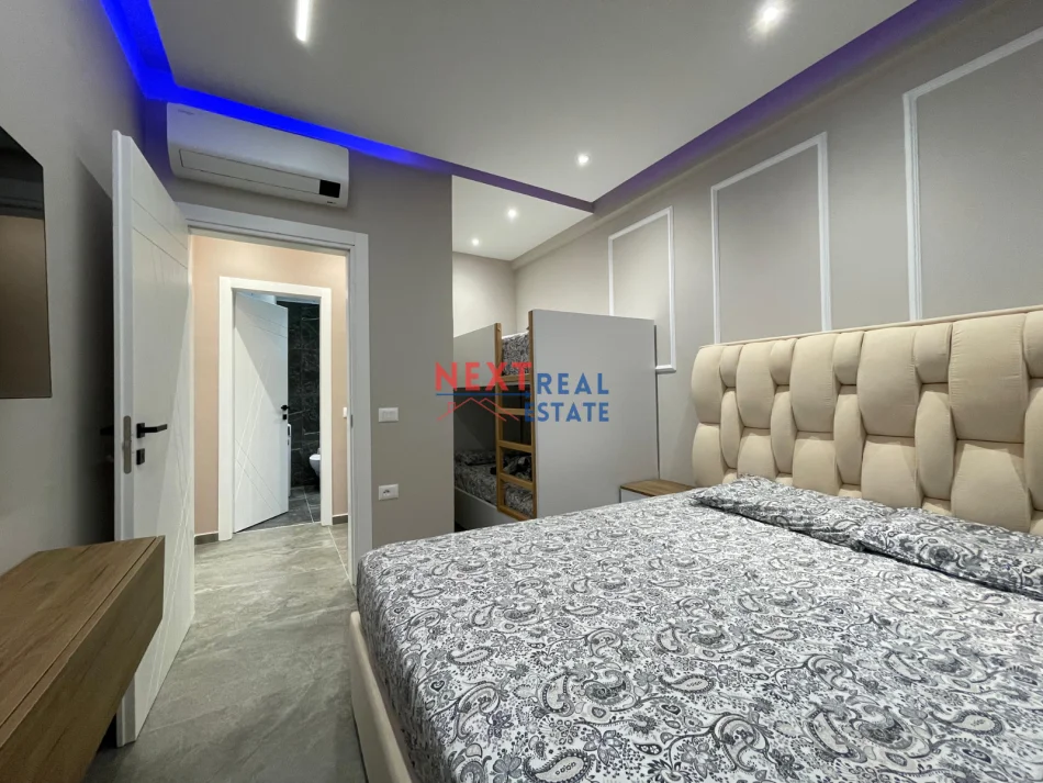 Vlore, jepet me qera apartament 1+1+Ballkon , 601 € (UJE I FTOHTE)