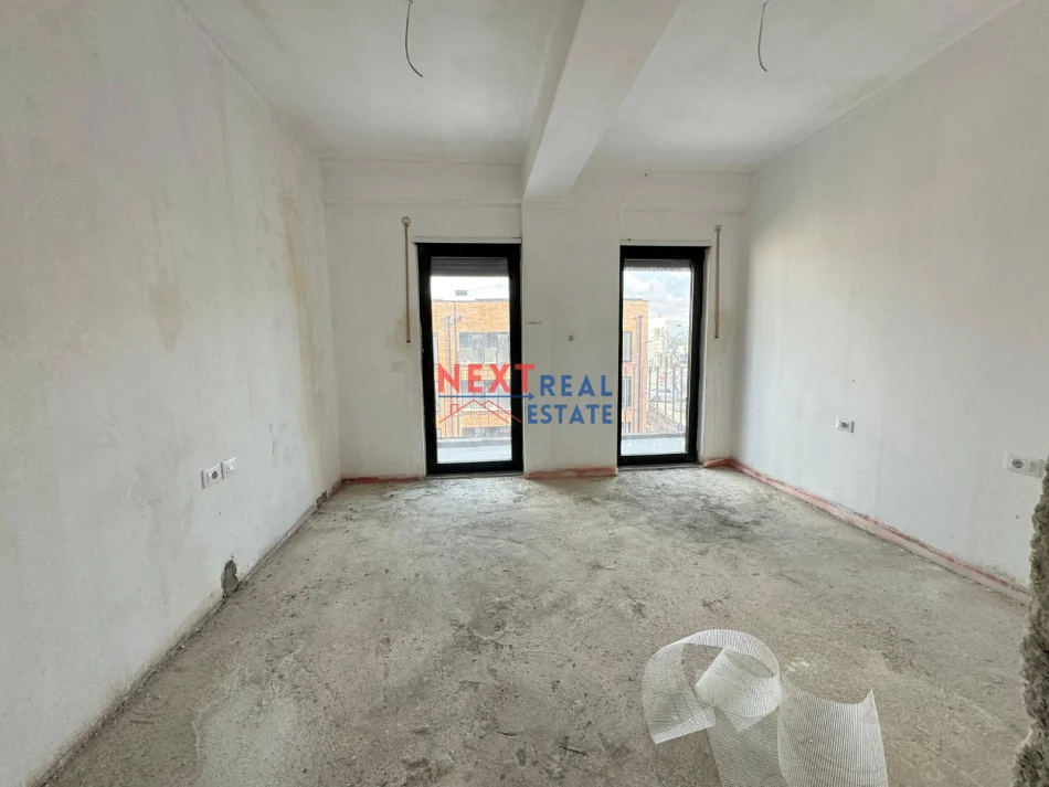 Tirane, shitet apartament 4+1+Aneks+Ballkon Kati 4, 186 m² 300.000 € (KODRA E DIELLIT 3)