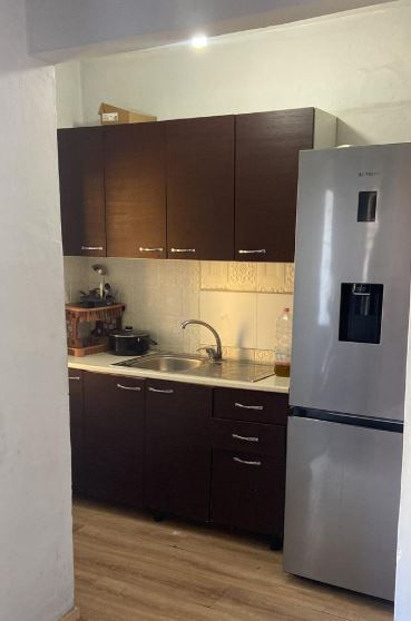 Tirane, shitet apartament 1+1 Kati 3, 60 m² 89.000 € ( SHITET SUPER APARTAMENT 1+1 NË LAPRAKË-89.000 EURO ME HIPOTEKË!)