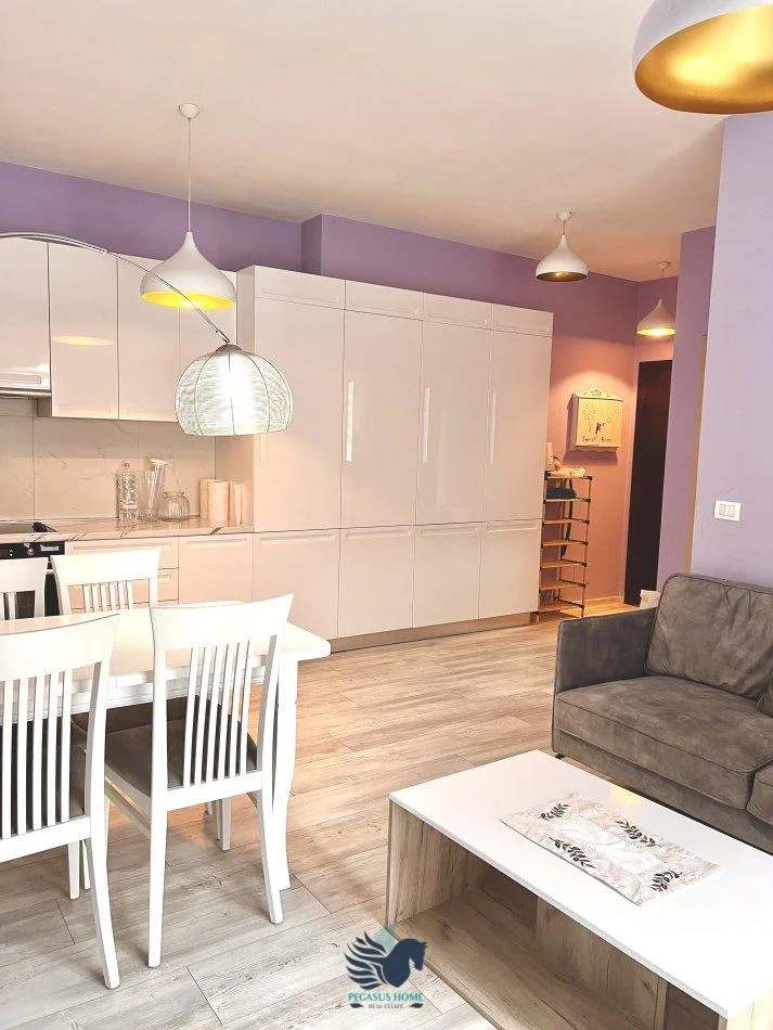 Jepet Me Qera Apartament 1+1 Tek Kopshti Botanik [ID P0203]