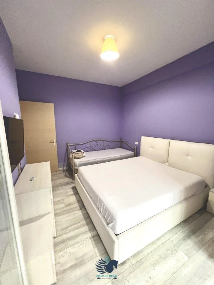 Jepet Me Qera Apartament 1+1 Tek Kopshti Botanik [ID P0203]