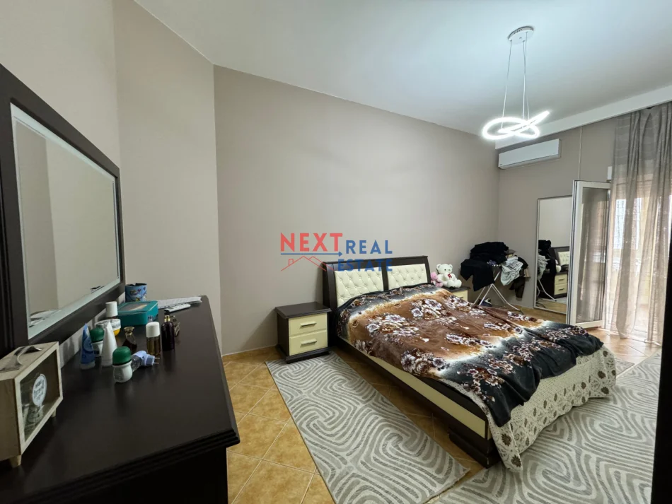 Vlore, shitet apartament 1+1+Ballkon , 84 m² 235.000 € (lungomare)
