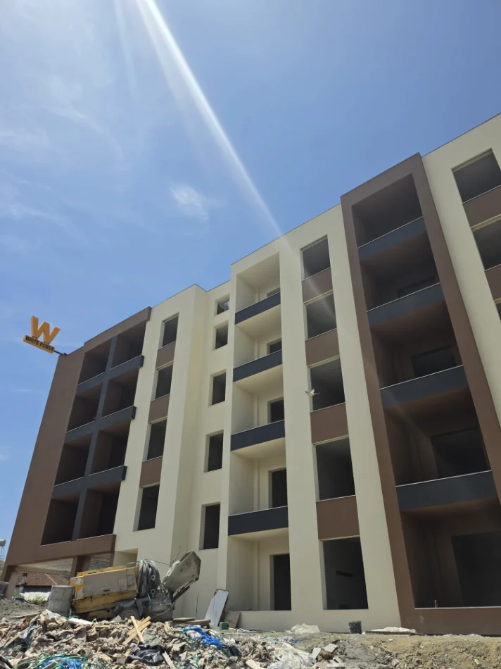 Tirane, shitet apartament 1+1+Ballkon Kati 0, 69 m² 71.000 € (paskuqan)