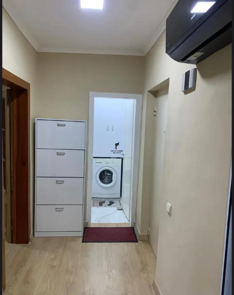 Tirane, jepet me qera apartament 1+1 Kati 3, 69 m² 450 € (RRUGA BARDHYL)