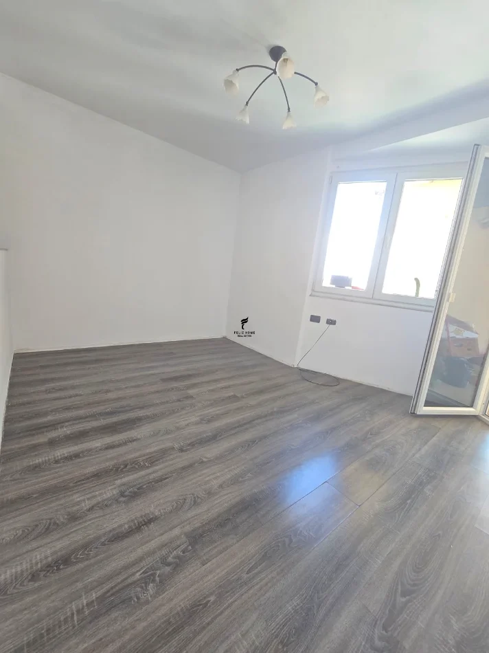 Tirane, shitet apartament 2+1 Kati 6, 90 m² 195.000 € (ISH FUSHA E AVIACIONIT)