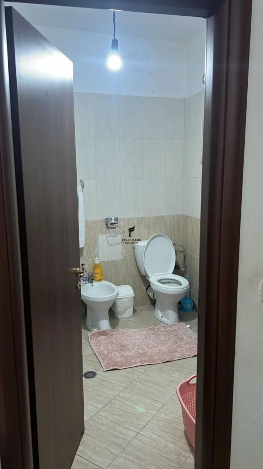 Tirane, shitet apartament 1+1 Kati 5, 77 m² 108.000 € (ASTIR)