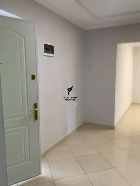 Tirane, jepet me qera zyre Kati 2, 60 m² 700 € (VASIL SHANTO)