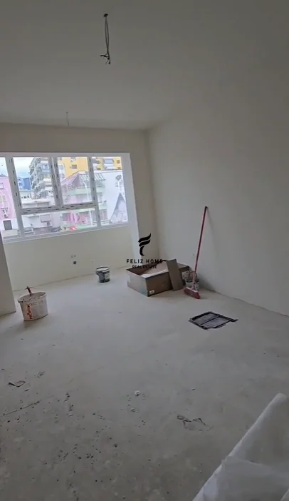 Tirane, jepet me qera apartament 2+1 Kati 3, 65 m² 700 € (21 DHJETORI)