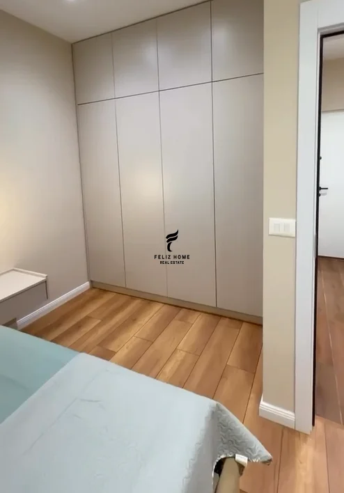 Tirane, shitet apartament 1+1 Kati 4, 60 m² 163.000 € (PAZARI I RI)