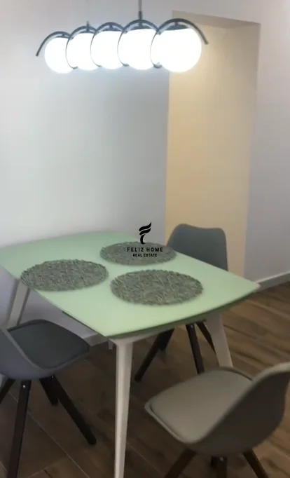 Tirane, shitet apartament 1+1 Kati 5, 90 m² 215.000 € (PAZARI I RI)
