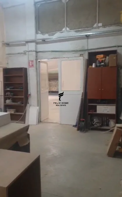 Tirane, jepet me qera magazine Kati 0, 800 m² 2.600 € (KOMBINAT)