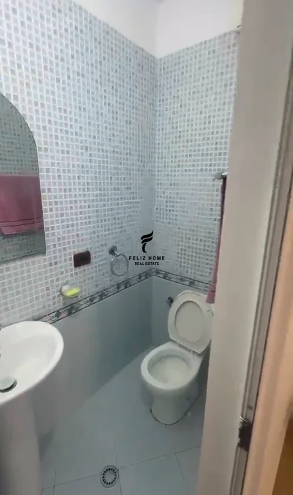 Tirane, jepet me qera zyre Kati 2, 120 m² 900 € (GARDA)