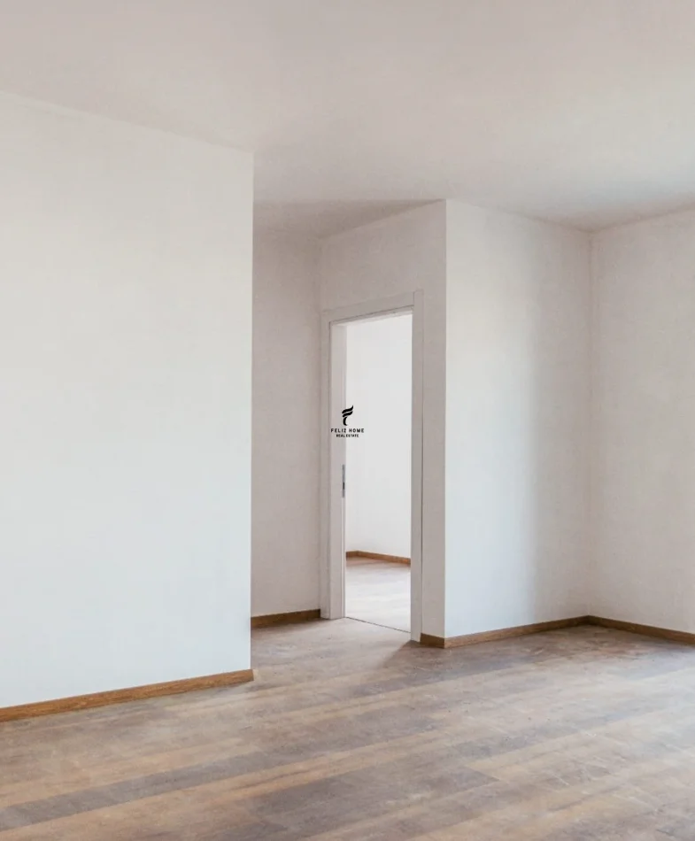 Tirane, jepet me qera zyre Kati 7, 130 m² 800 € (RRUGA E DURRESIT)