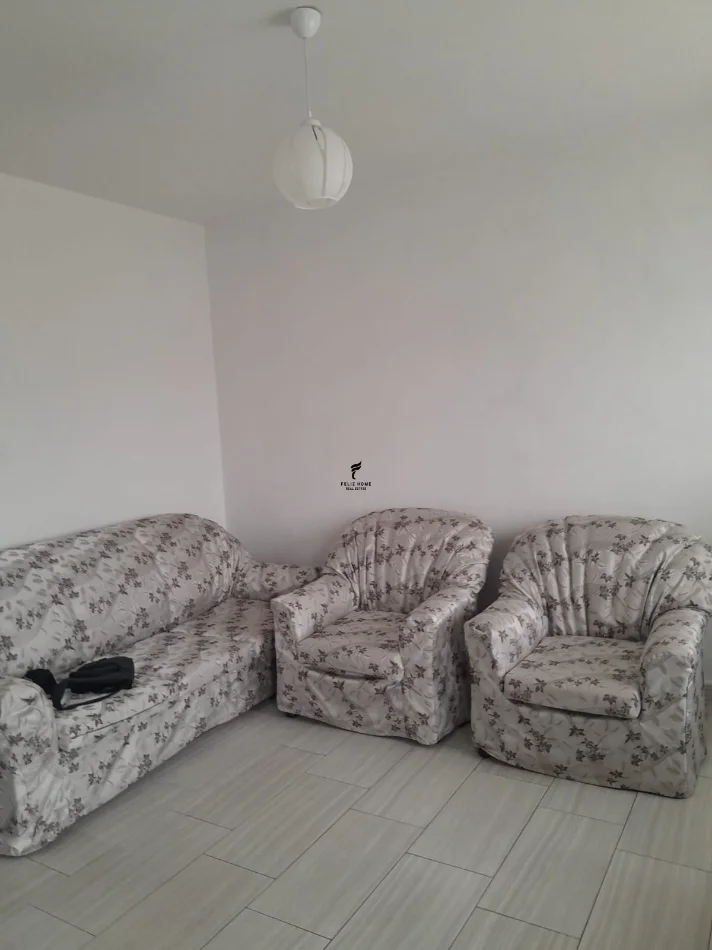 Tirane, jepet me qera apartament 1+1 Kati 5, 70 m² 400 € (RRUGA BARDHYL)