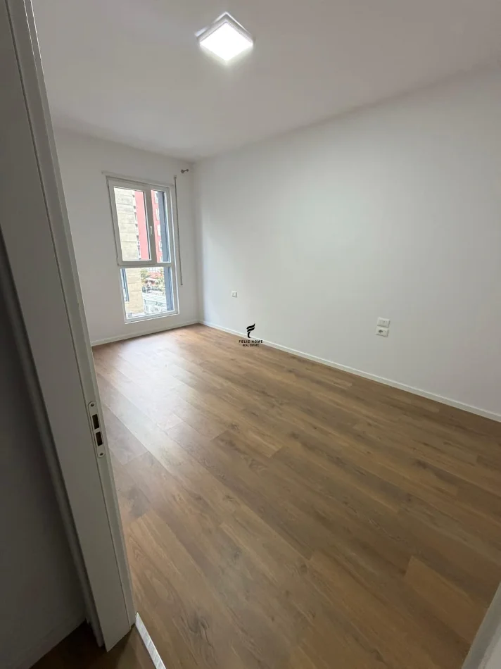 Tirane, jepet me qera apartament 2+1 Kati 2, 110 m² 500 € (DON BOSKO)