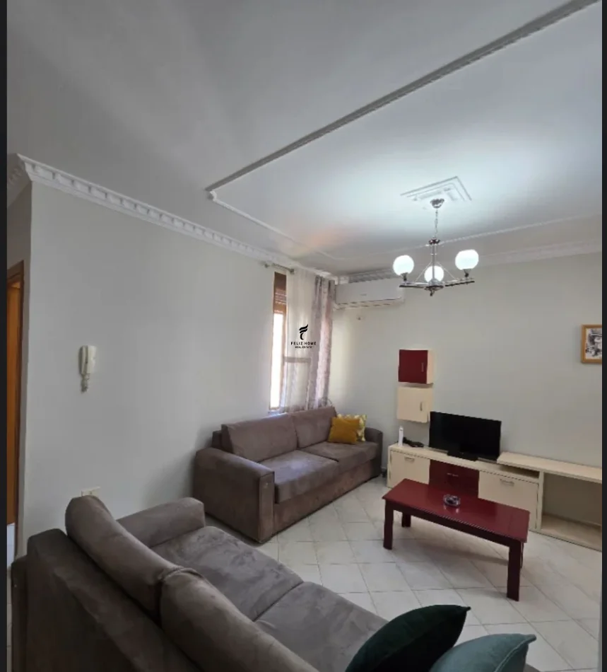 Tirane, jepet me qera apartament 2+1 Kati 8, 80 m² 650 € (MINE PEZA)