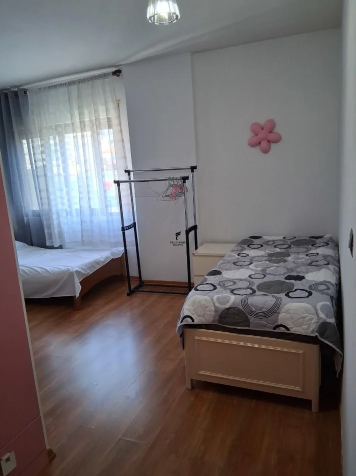Tirane, jepet me qera apartament 2+1 Kati 3, 103 m² 650 € (MYSLYM SHYRI)