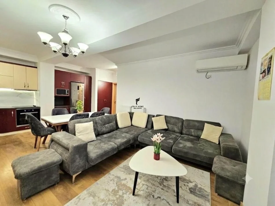 Tirane, jepet me qera apartament 2+1 Kati 0, 95 m² 600 € (KOPSHTI BOTANIK)