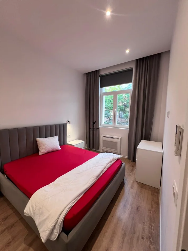 Tirane, jepet me qera apartament 2+1 Kati 2, 75 m² 750 € (RRUGA E DURRESIT)