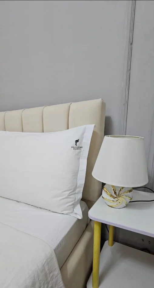 Tirane, jepet me qera apartament 1+1 Kati 4, 75 m² 600 € (RRUGA E KAVAJES)