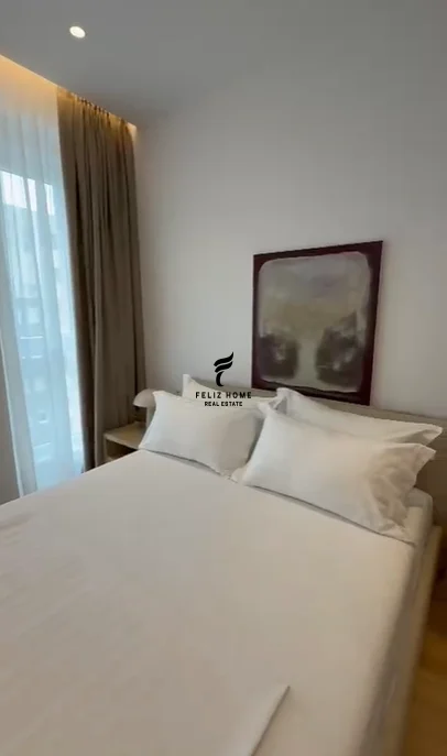 Tirane, jepet me qera apartament 1+1 Kati 6, 65 m² 1.000 € (KOMUNA E PARISIT)