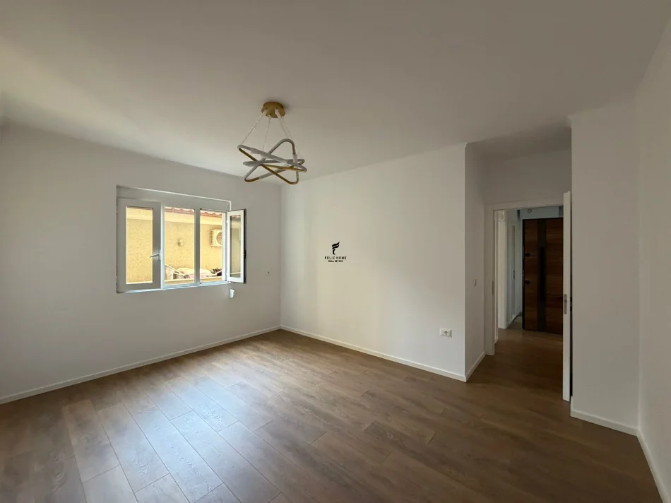 Tirane, shitet apartament 1+1 Kati 3, 47 m² 108.000 € (LAPRAKE)