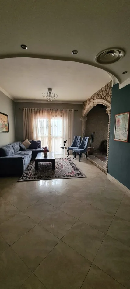 Tirane, jepet me qera Vile , 420 m² 4.000 € (MYSLYM SHYRI)