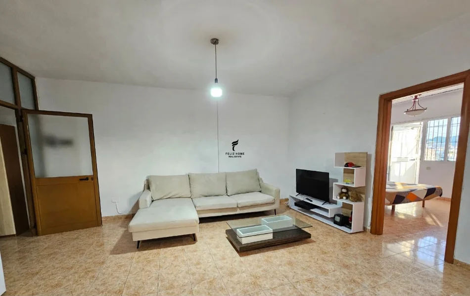 Tirane, jepet me qera apartament 2+1 Kati 9, 100 m² 550 € (LAPRAKE)