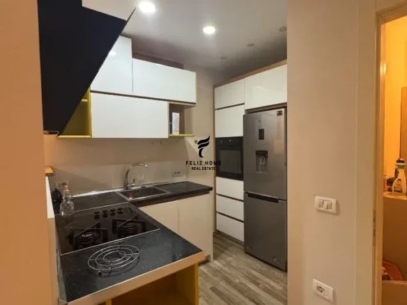 Tirane, jepet me qera apartament 1+1+Ballkon Kati 5, 70 m² 550 € (QYTET STUDENTI)
