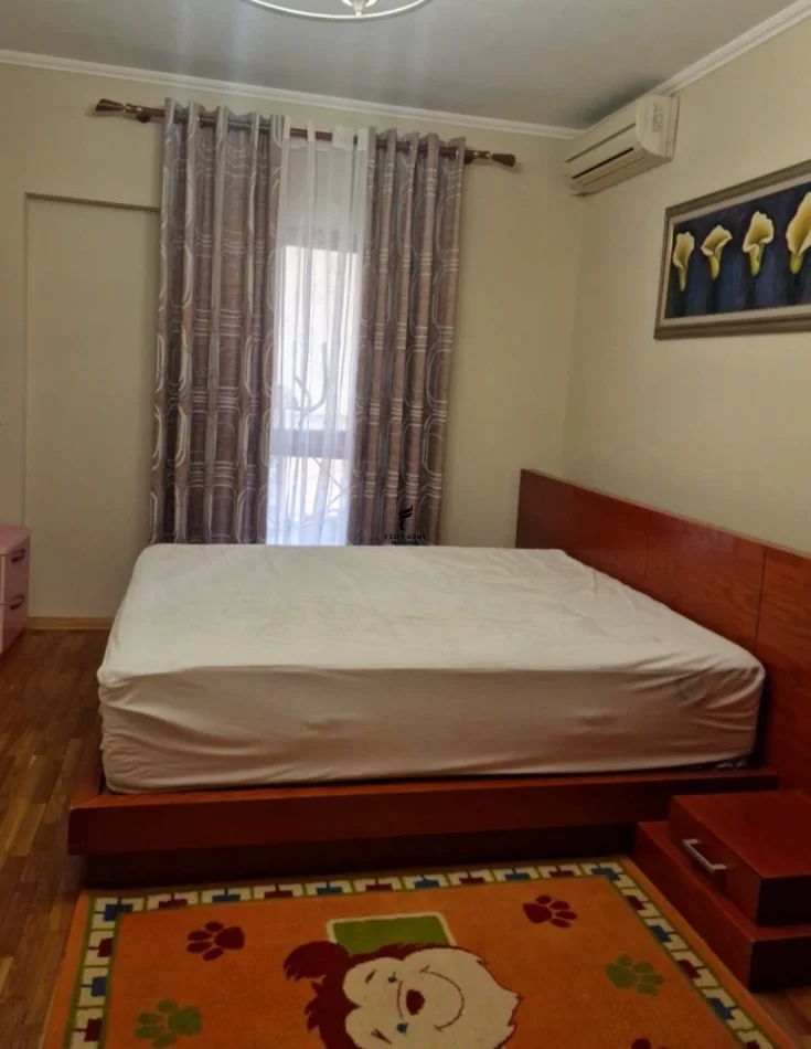 Tirane, jepet me qera apartament 2+1 Kati 5, 130 m² 900 € (RRUGA FORTUZI)