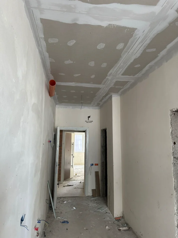 Tirane, shitet apartament 1+1 Kati 7, 47 m² 110.000 € (RRUGA E KAVAJES)