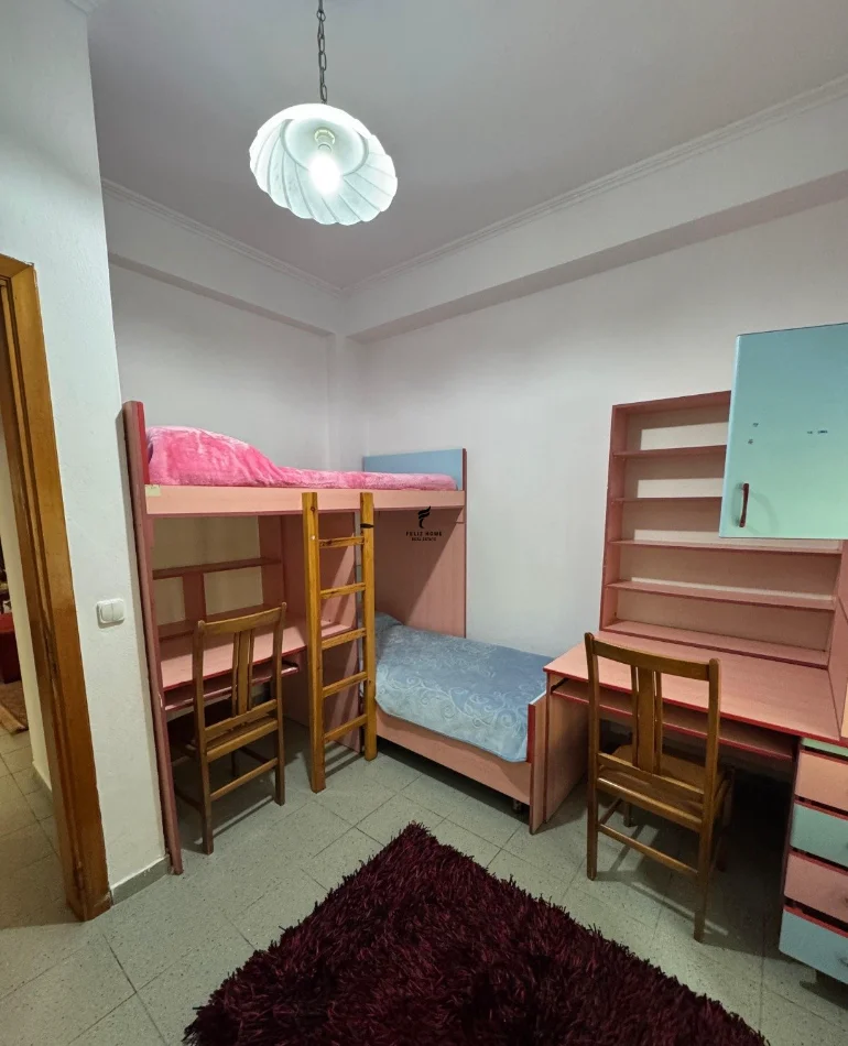 Tirane, shitet apartament 3+1 Kati 2, 138 m² 169.000 € (SELITE)