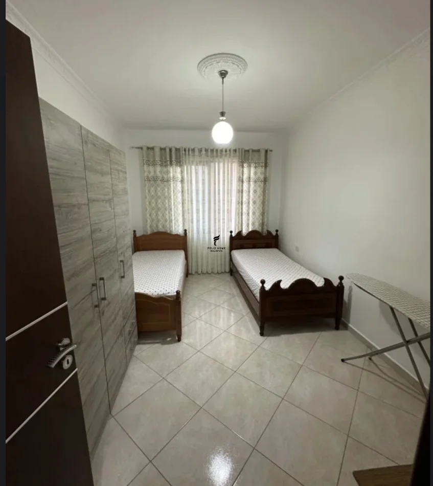 Tirane, jepet me qera apartament 2+1 Kati 2, 100 m² 550 € (ASTIR)