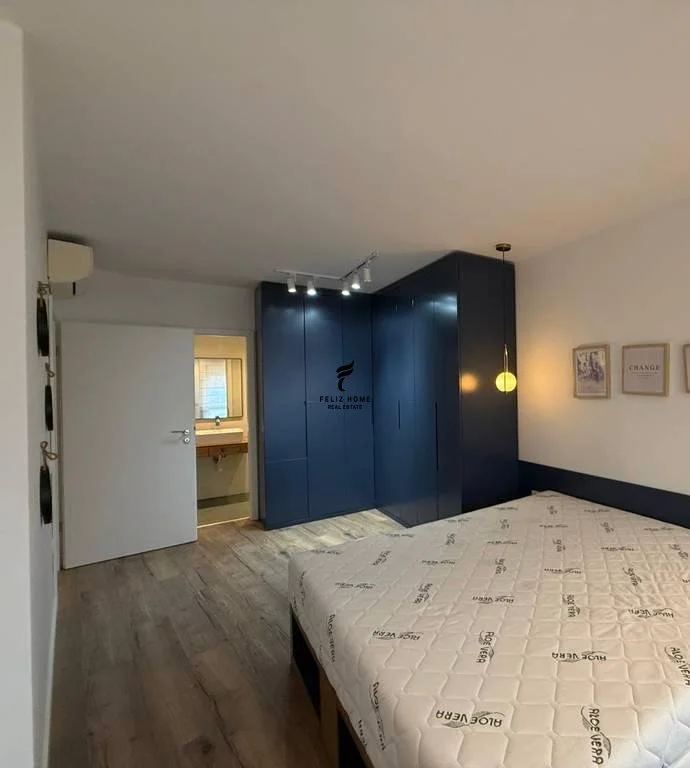 Tirane, jepet me qera apartament 2+1 Kati 11, 91 m² 880 € (21 DHJETORI)